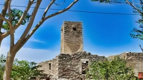 pirgos stin koita