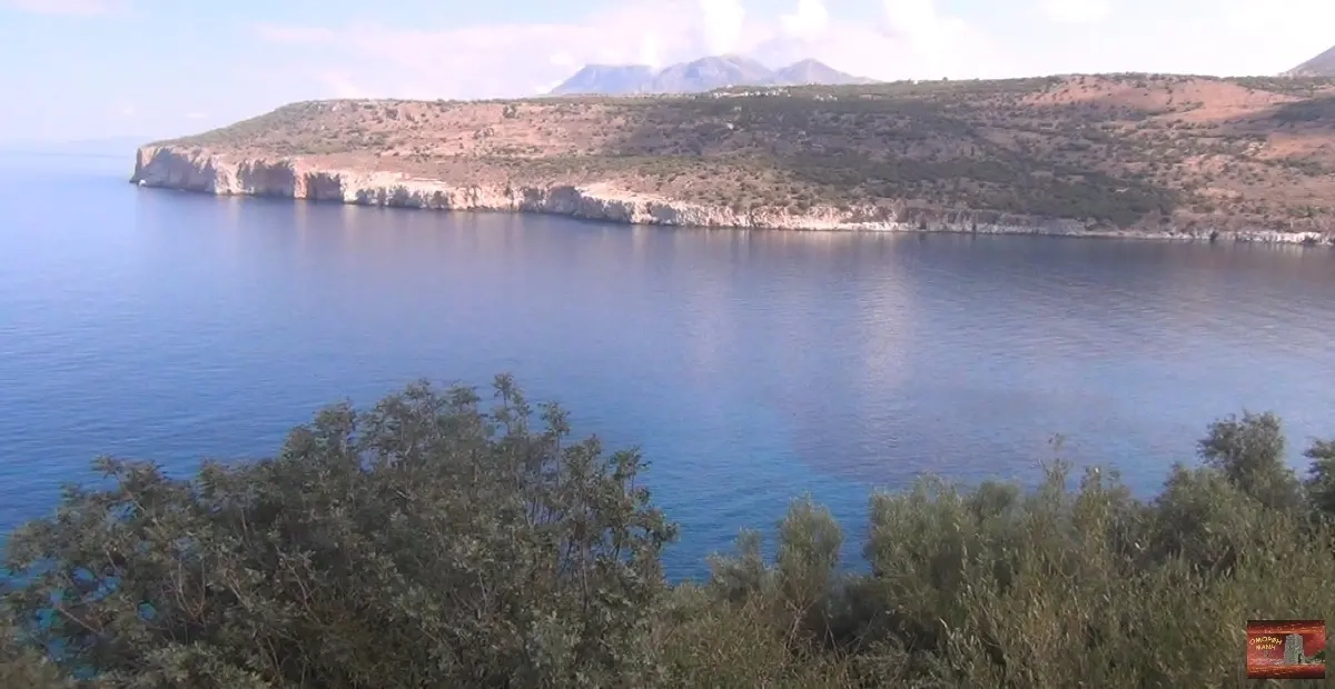 Μάνη Διρός