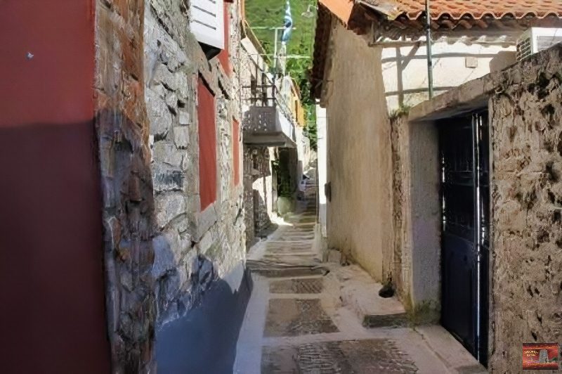 kastania mani
