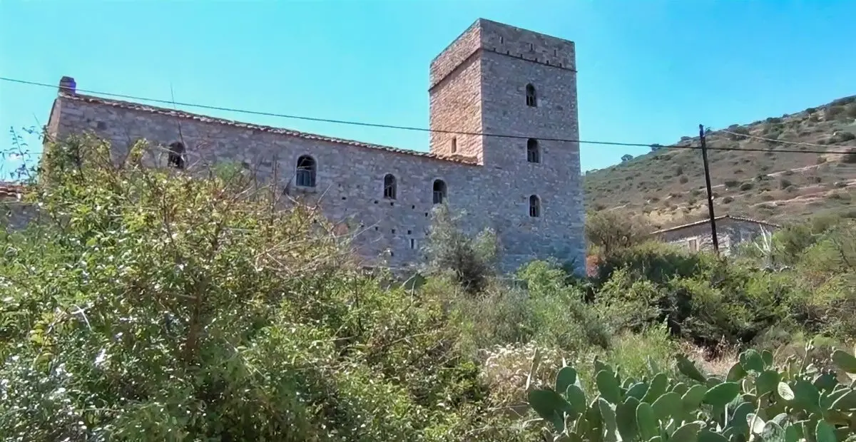 pirgos mauromixaleon limeni