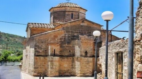 Κάμπος Άγιοι Θεόδωροι Μάνη