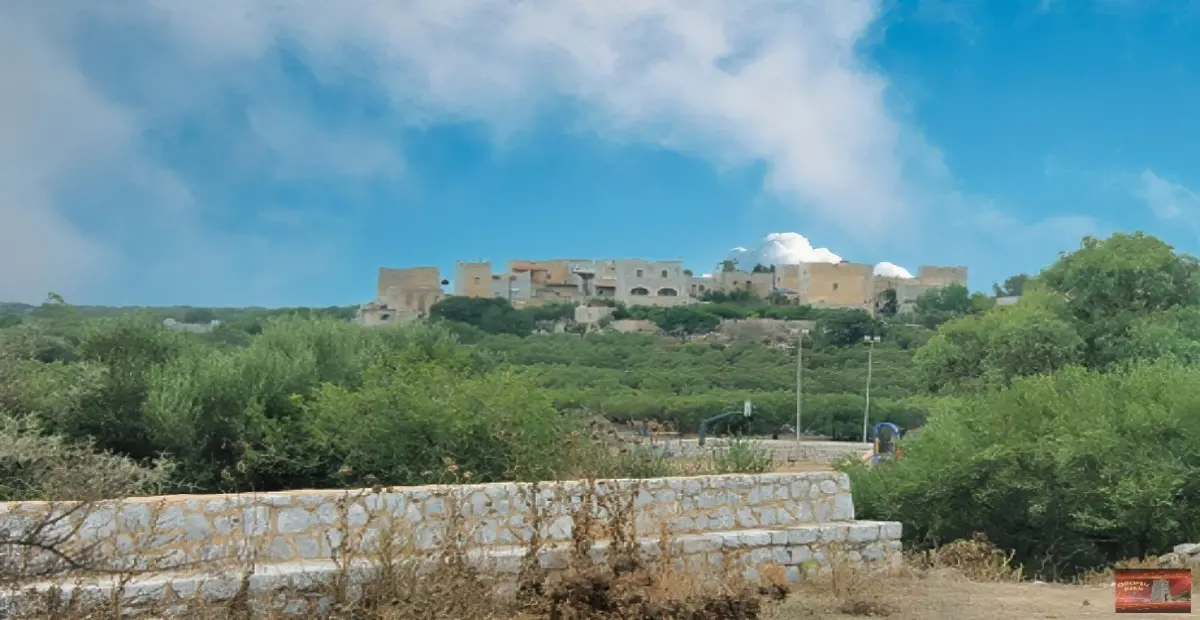 Σταυρί Μάνης: Ένα Μικρό Χωριό με Μεγάλη Ιστορία και Αρχιτεκτονική Ομορφιά