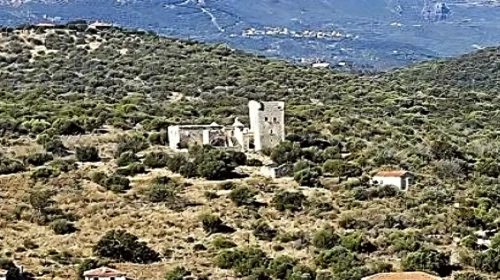 pirgos tsikouriou