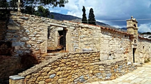 Αϊ-Γιώργης Οιτύλου: Η Εκκλησία Πάνω στο Λατομείο.