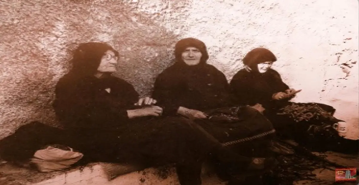 Γυναίκες της Μάνης στην ρούγα