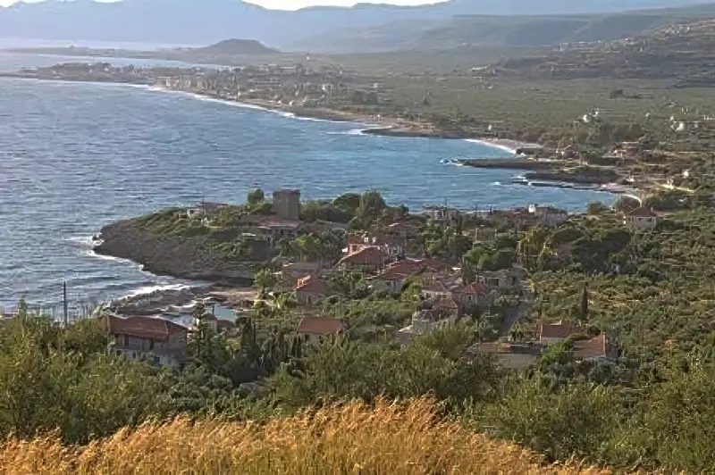 Έξω Μάνη παραλία  Μεσσηνιακός κόλπος