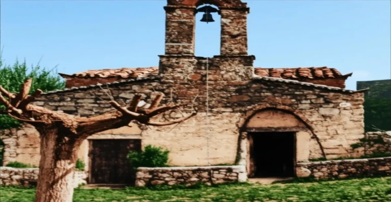 Άγιος Ιωάννης Πρόδρομος& Νικόλαος στο Σταυροπήγι Μάνης.