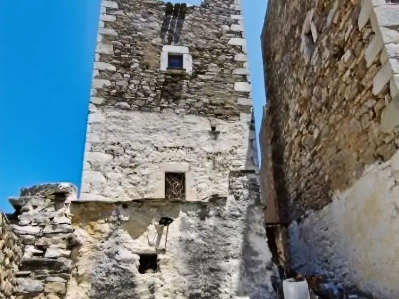 Πύργοι στη Βάθεια