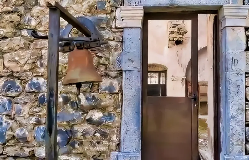 poliaravos (7)