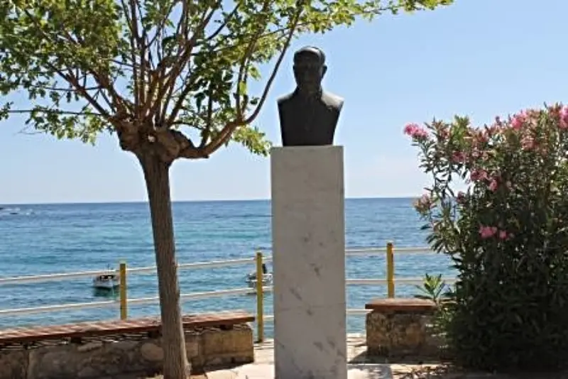 Στούπα Μάνη Καζαντζάκης