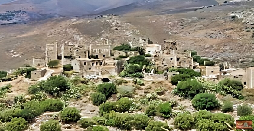 Βάθεια: Μανιάτικη οπτική διαδρομή.Φωτό Όμορφη Μάνη