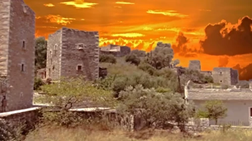 Μάνη - Πύργοι Μέσα Μάνης στο ηλιοβασίλεμα
