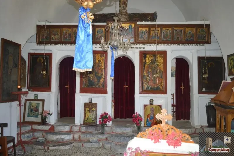 Αγία Τριάδα Πύρριχος 3