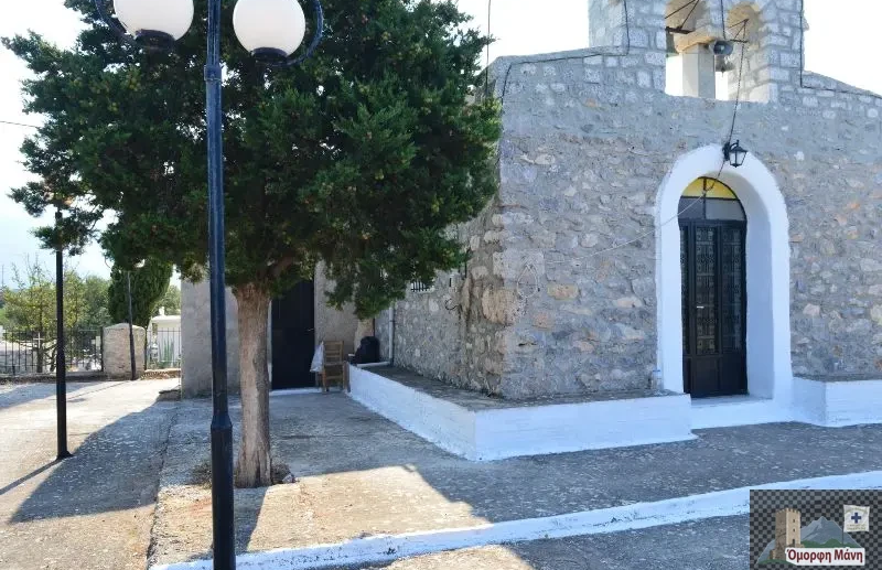Άγιος Αιμιλιάνος 8