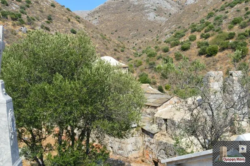 Άη Στράτηγος Δίπορο