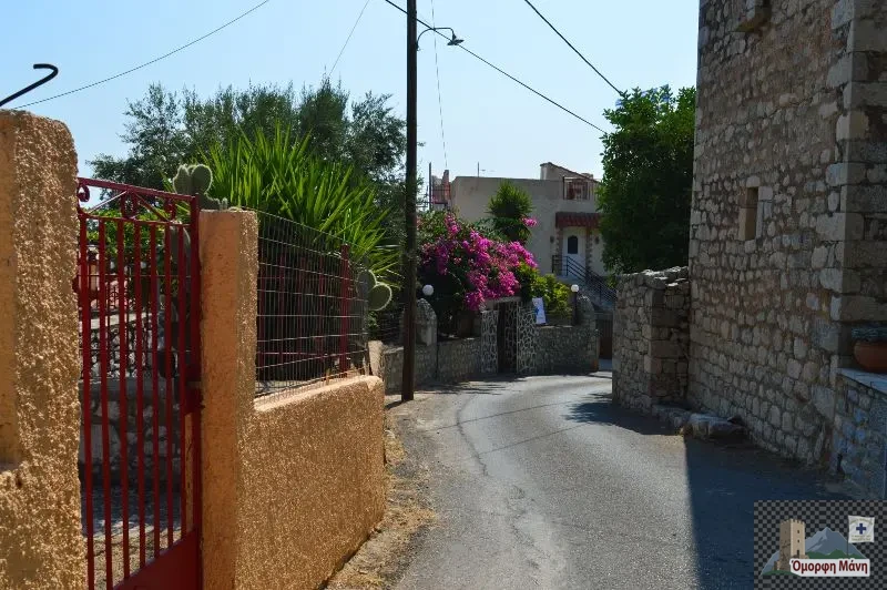 Άνω Μπουλαριοί 11