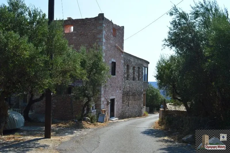 Άνω Μπουλαριοί 12