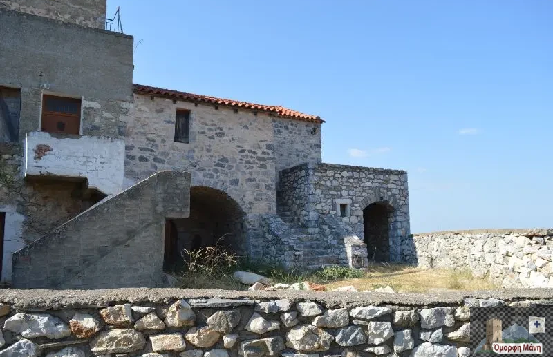 Δροσοπηγή 4