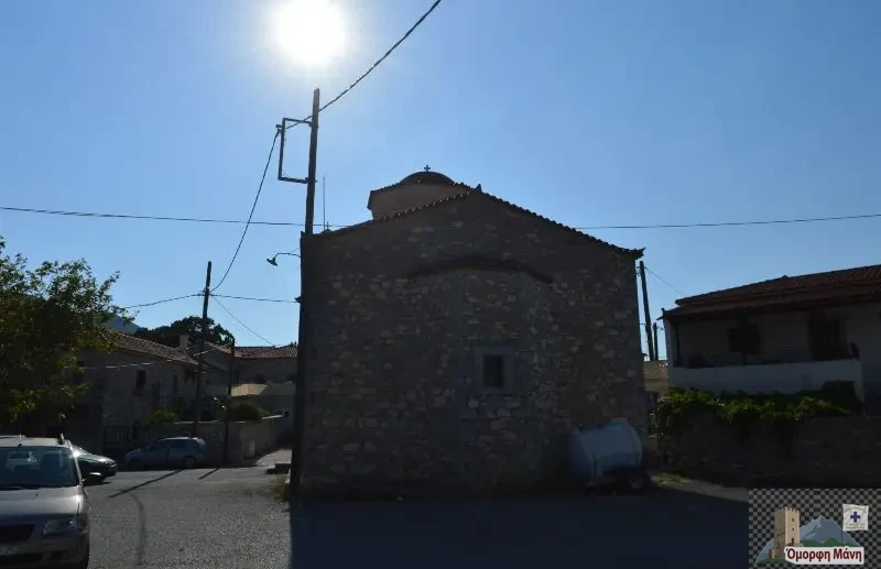 Δροσοπηγή 9