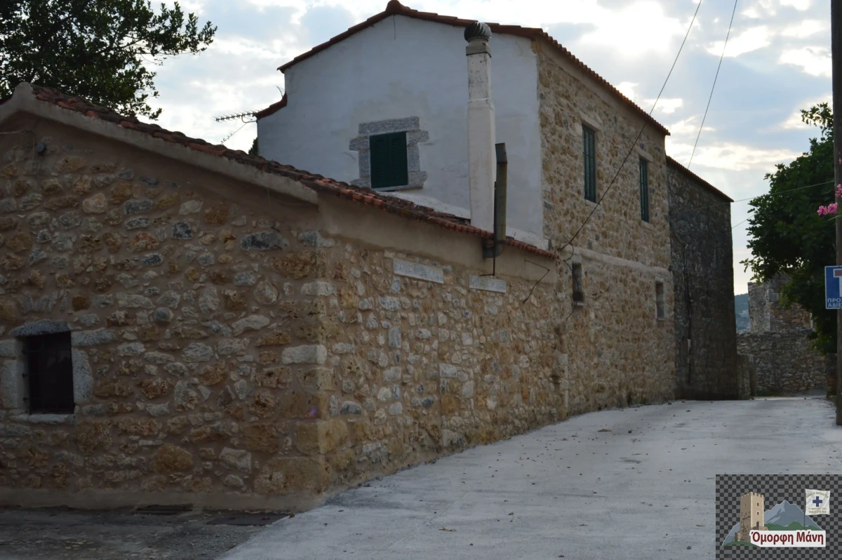 Κελεφά 18