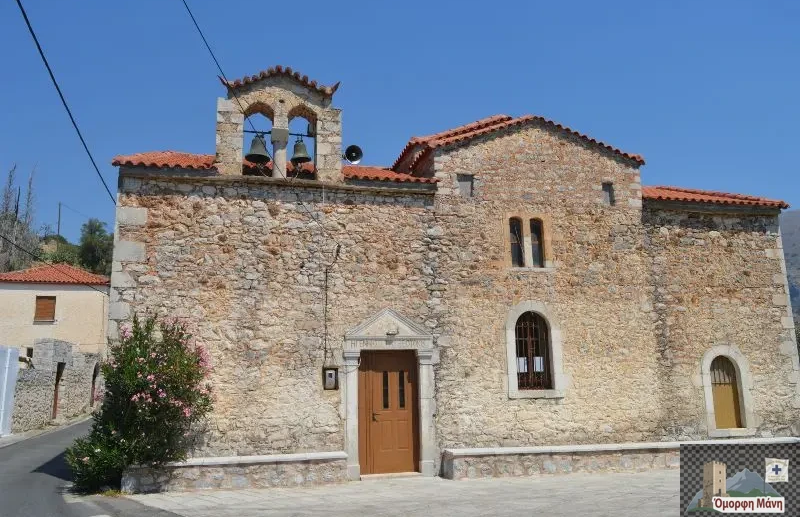 Λουκάδικα 1
