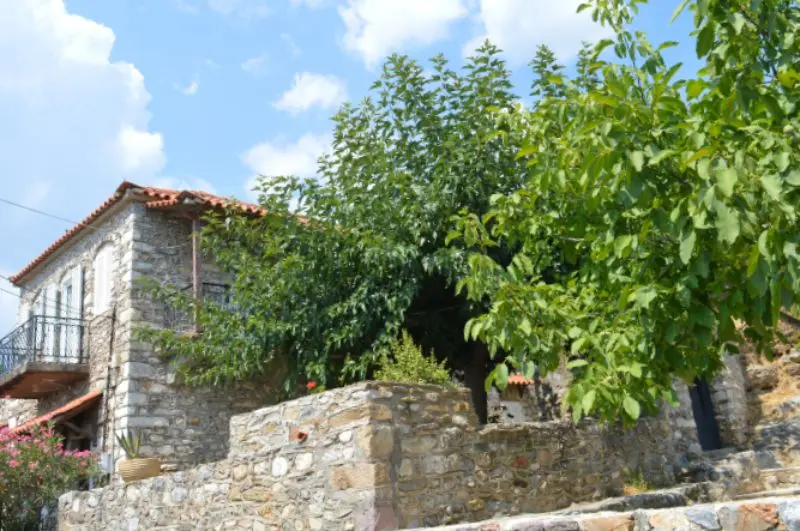 nomitsi