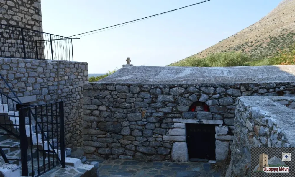 Παναγίτσα στους Μπουλαριούς Μάνης