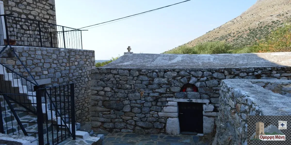 Παναγίτσα στους Μπουλαριούς Μάνης