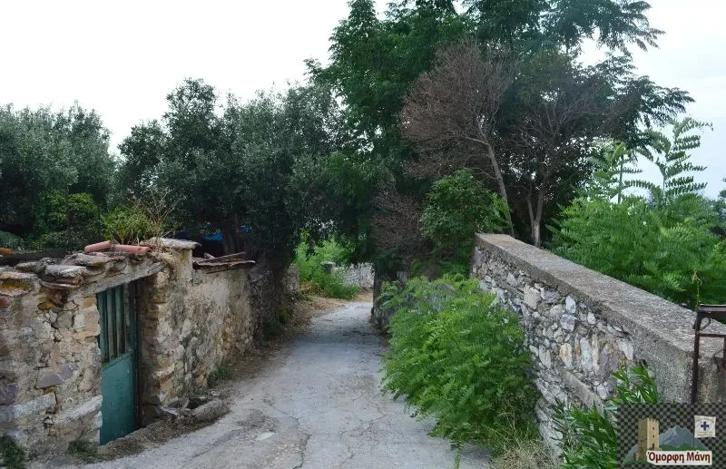 Πλάτσα 18