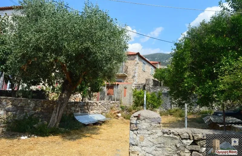 Πλάτσα 2