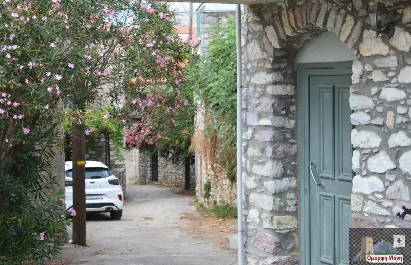 Πλάτσα 24