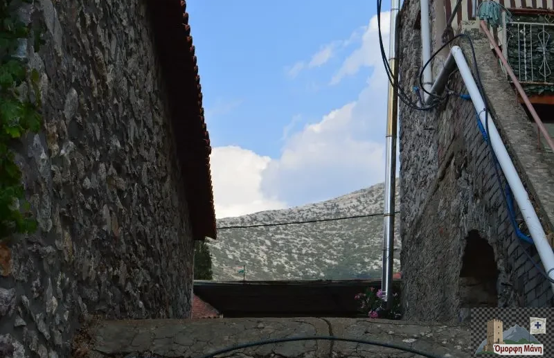 Πλάτσα 27