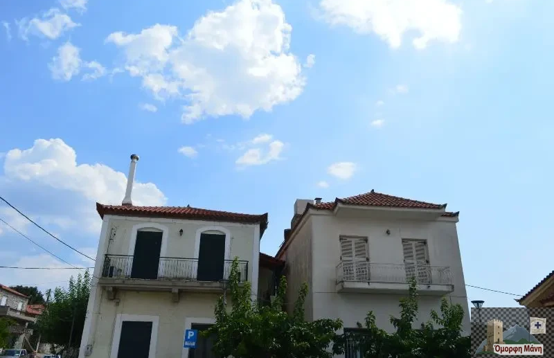 Πλάτσα 4