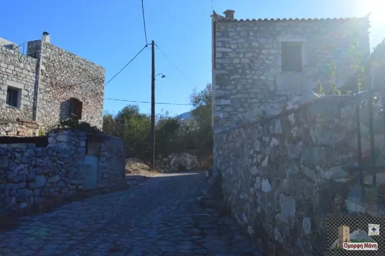 Φουρνιάτα 12