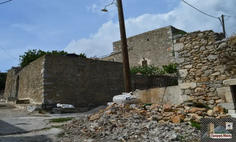 Καινούργια Χώρα Μάνη