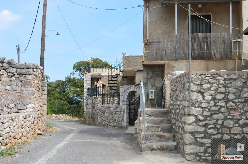 Πιόντες 4